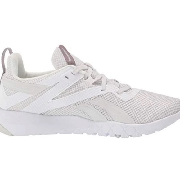 NEW IN BOX WHITE WOMENS REEBOK - Picture 3 of 5